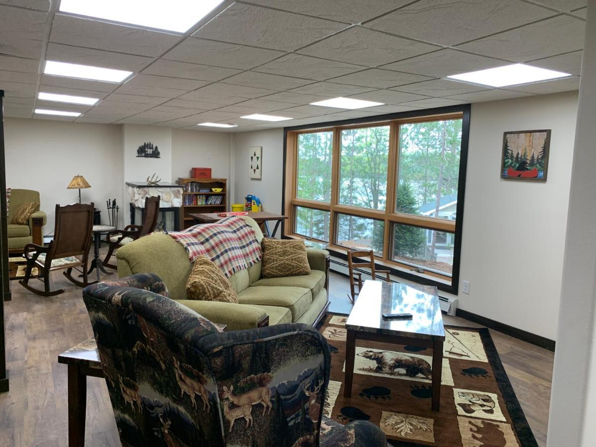 Land O'Lakes Deerwood Resort - Whippoorwill Cabin المظهر الخارجي الصورة